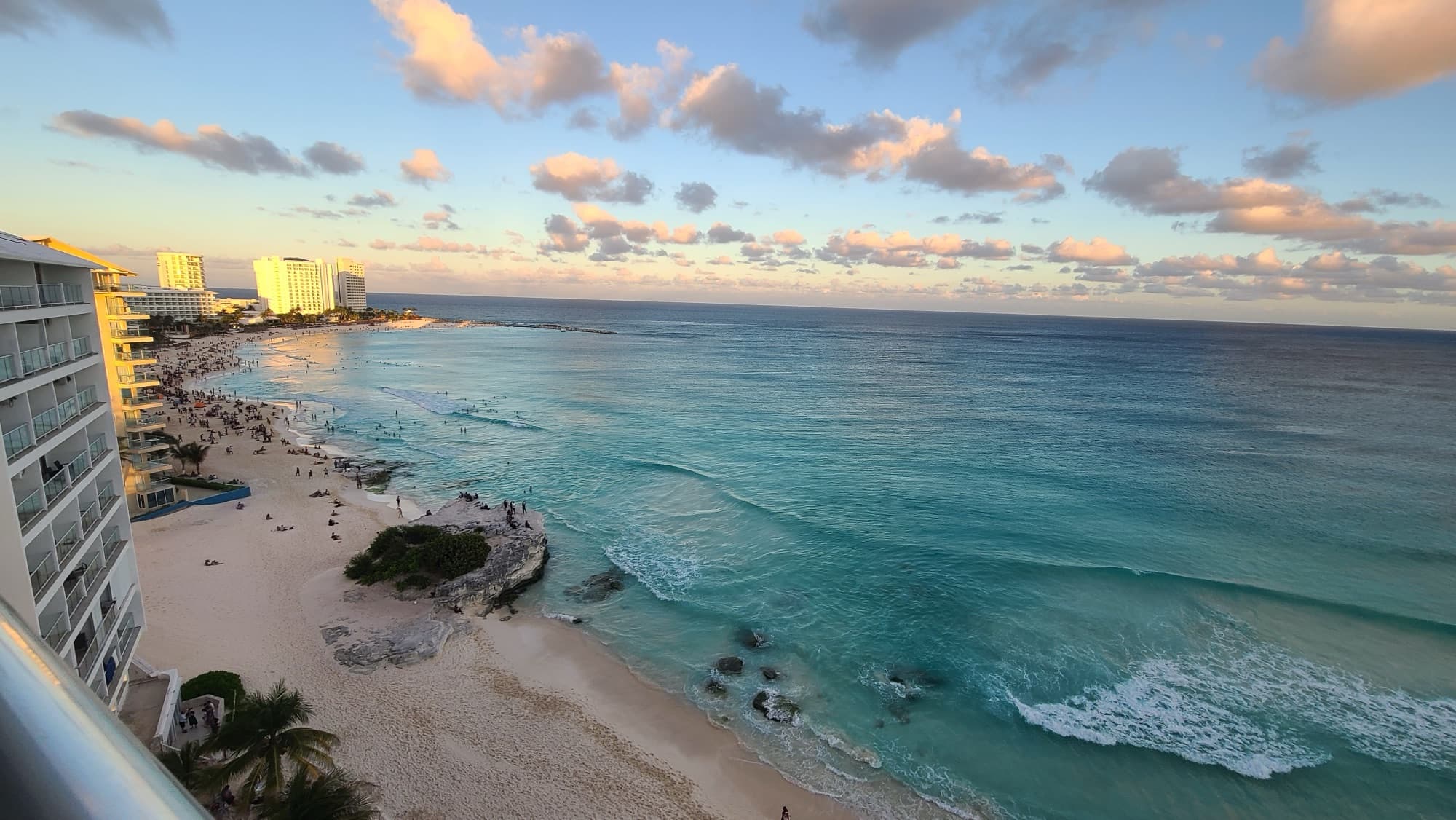 Caribbean beach in the Cancún Hotel Zone at sunset